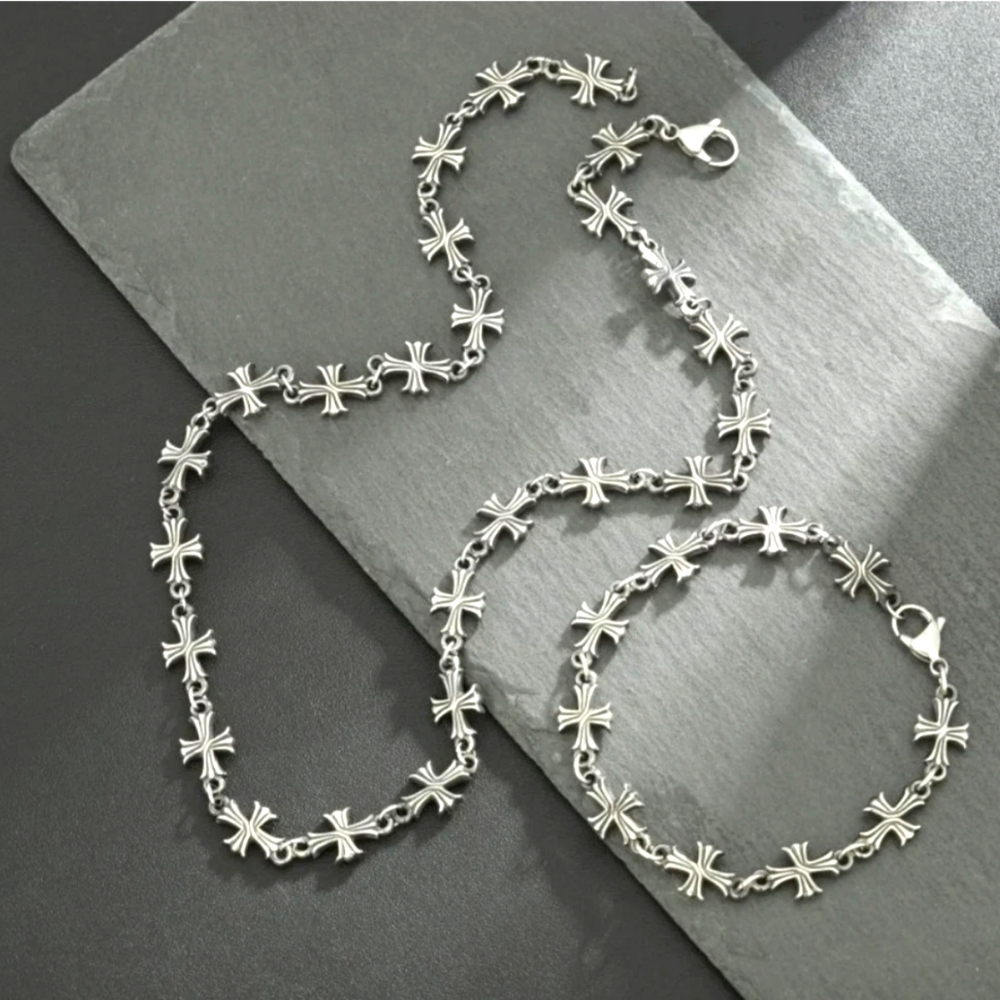 The Urban Crusade Necklace & Bracelet Set